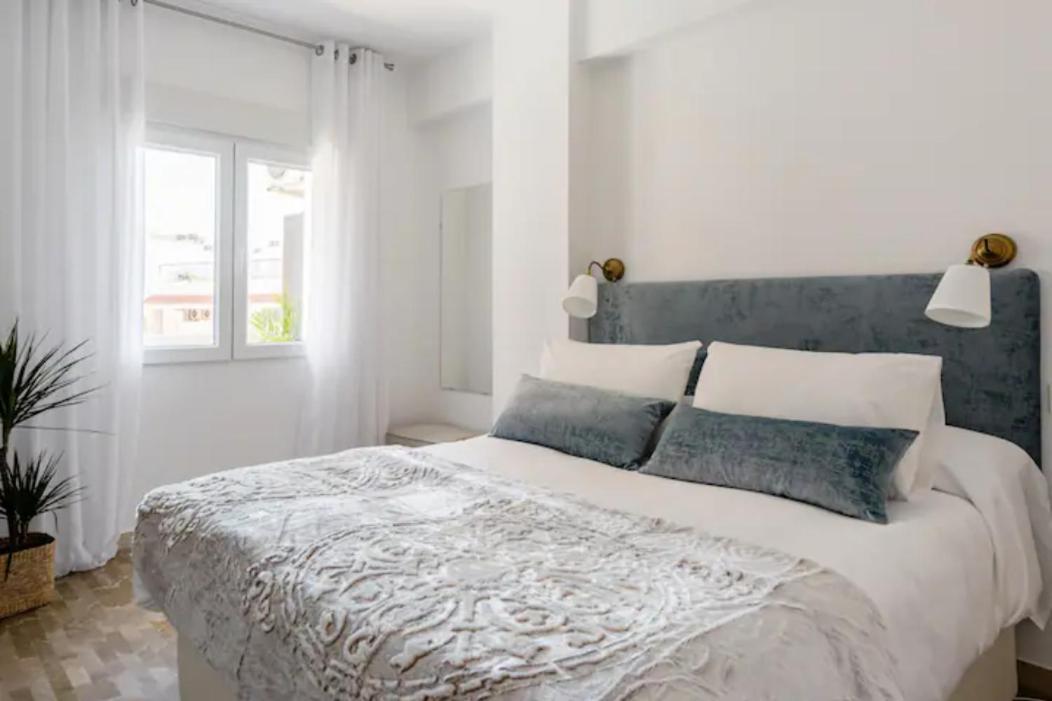 Apartamento Piccadilly Suite Торремолинос Экстерьер фото