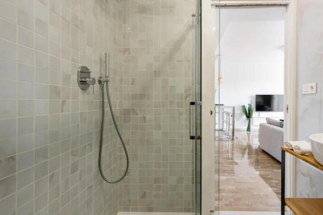 Apartamento Piccadilly Suite Торремолинос Экстерьер фото